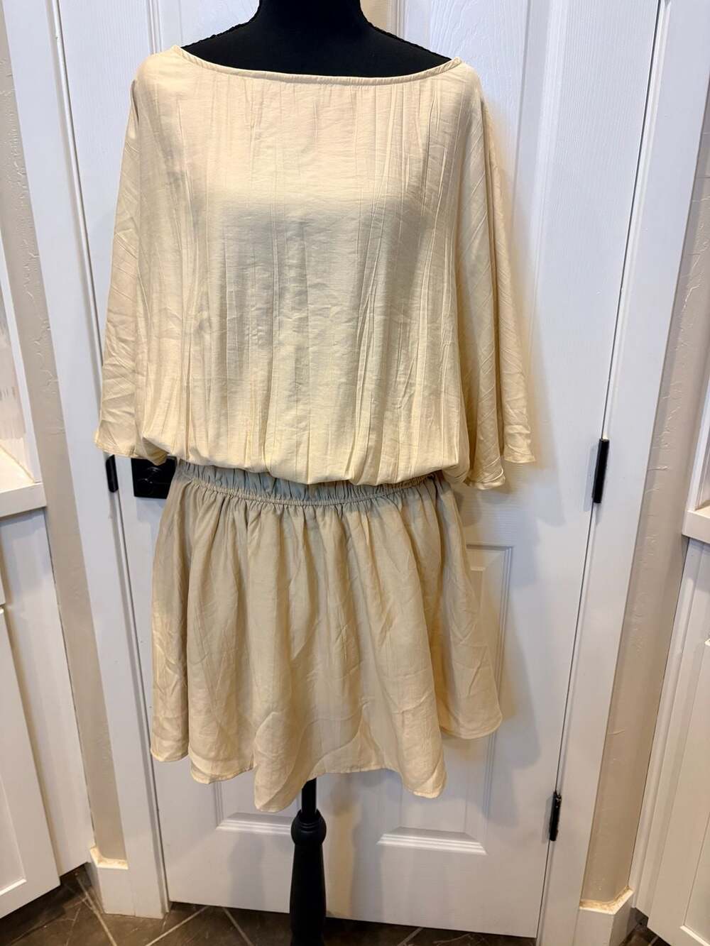 Yousify Dress Size XXL Khaki Crinkle Short Sleeve (132)